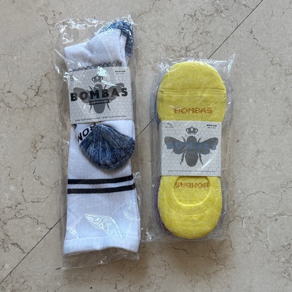 Bombas Accessories - Bombas NWT Unisex sock bundle. 1-4pk no show & 1pr compression size: medium